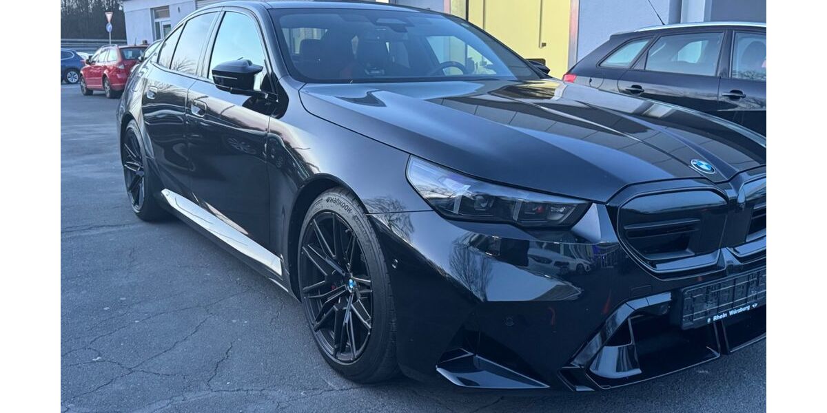 BMW M5 7.000 km 130.000 &euro; Würzburg 97076