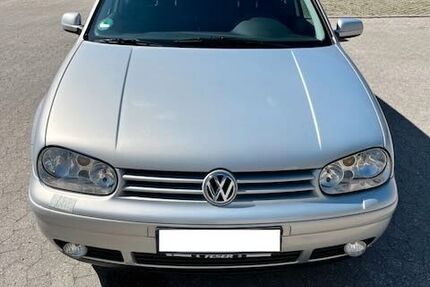 VW Golf 269.000 km 2.500 &euro; Schwabach 91126