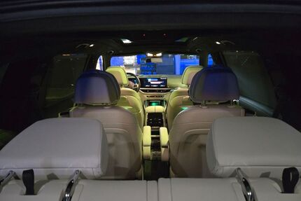 BMW X7 M60