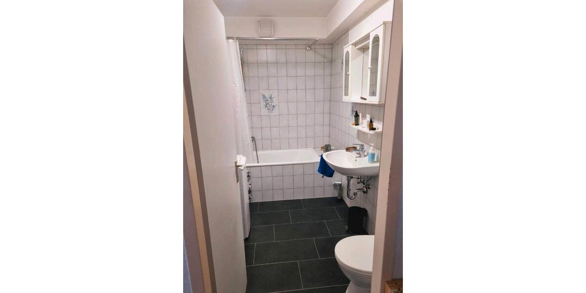 Erdgeschoßwohnung Frankfurt am Main Bergen-Enkheim - 1 Zimmer, 42 m&sup2;, 435&euro; | Angebot:26408656
