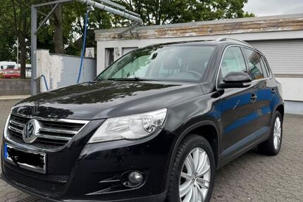 VW Tiguan 196.000 km 5.900 &euro; Sankt Augustin 53757
