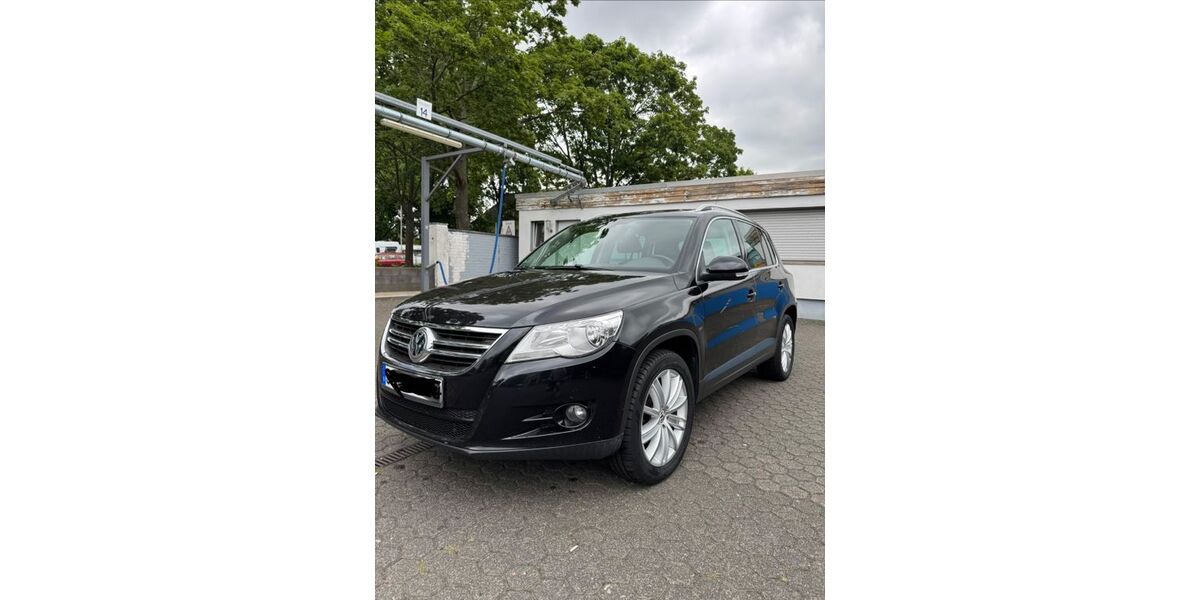 VW Tiguan 196.000 km 5.900 &euro; Sankt Augustin 53757