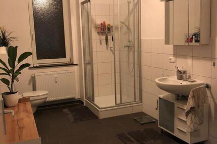 Traumhafte 4-Zimmer-Wohnung ist bester Lage mit EBK 4 zimmer