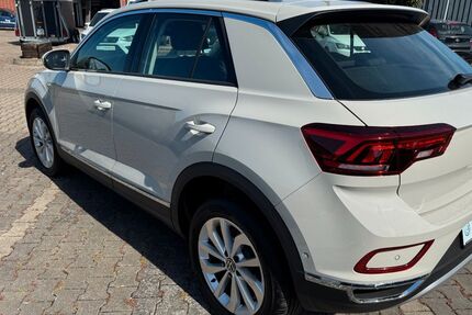 VW T-Roc 7.268 km 29.786 € Sömmerda 99610