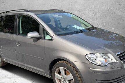 VW Touran 73.718 km 6.999 &euro; Detmold 32758