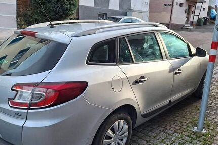 Renault Megane 300.000 km 2.500 &euro; Stuttgart 70329