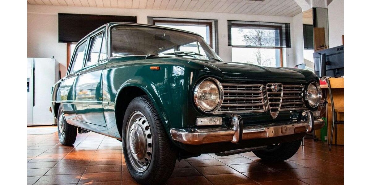 Alfa Romeo Giulia 136.000 km 25.900 &euro; Mönchweiler 78087