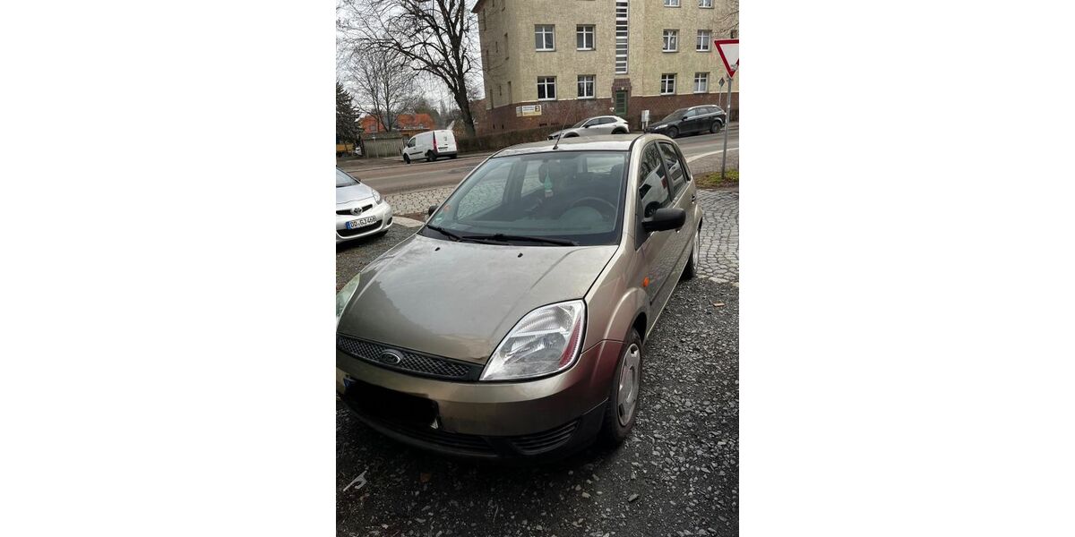 Ford Fiesta 97.000 km 750 &euro; Dresden 01157
