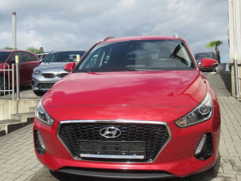i30