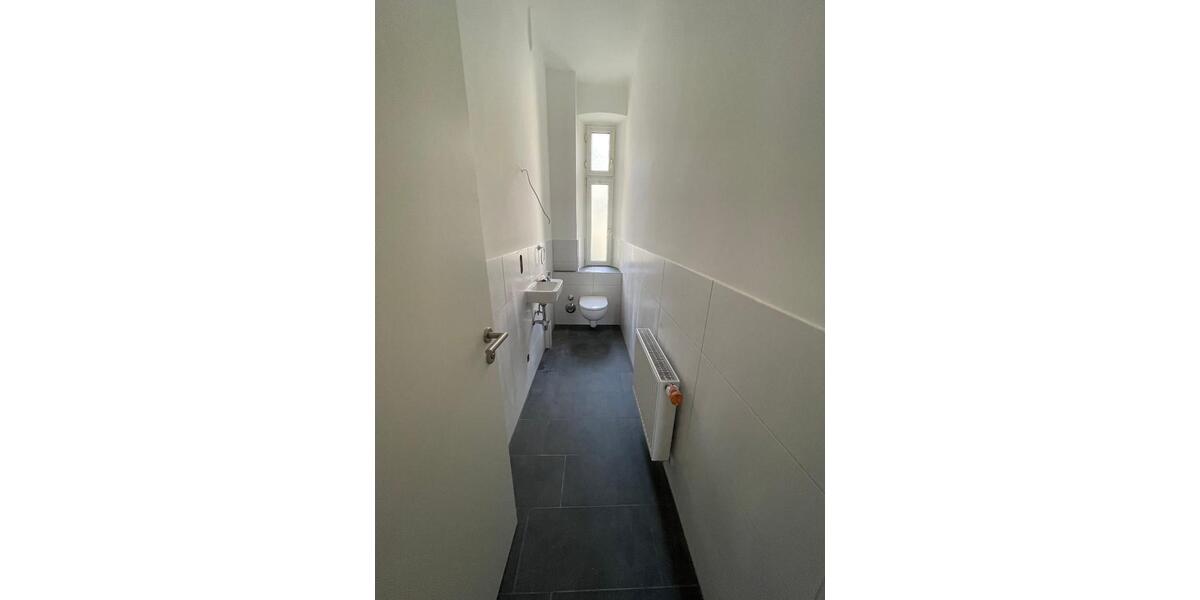 Etagenwohnung Nürnberg Gleißhammer - 5 Zimmer, 125 m&sup2;, 1.250&euro; | Angebot:26311581