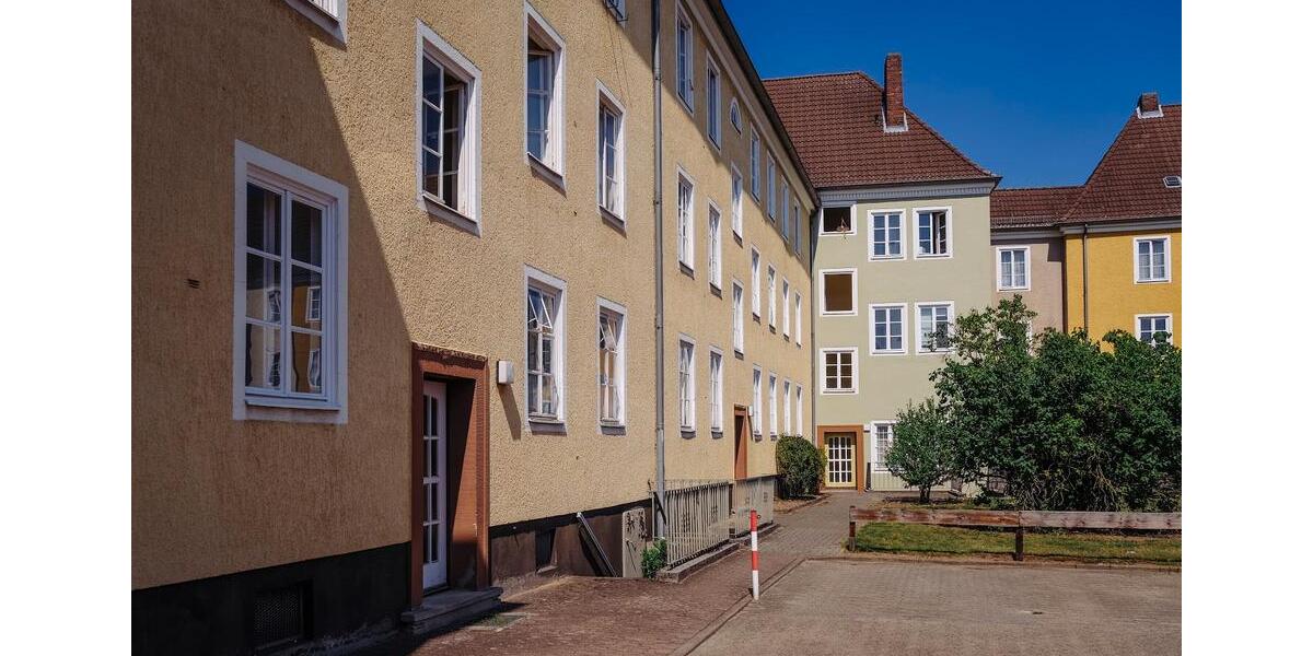 Etagenwohnung Wolfsburg - 1 Zimmer, 28 m&sup2;, 198&euro; | Angebot:26349699