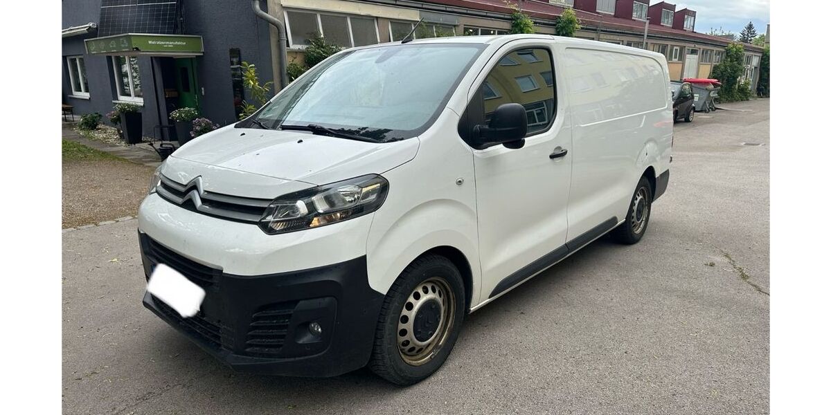 Citroen Jumpy 181.000 km 11.490 &euro; München 80939