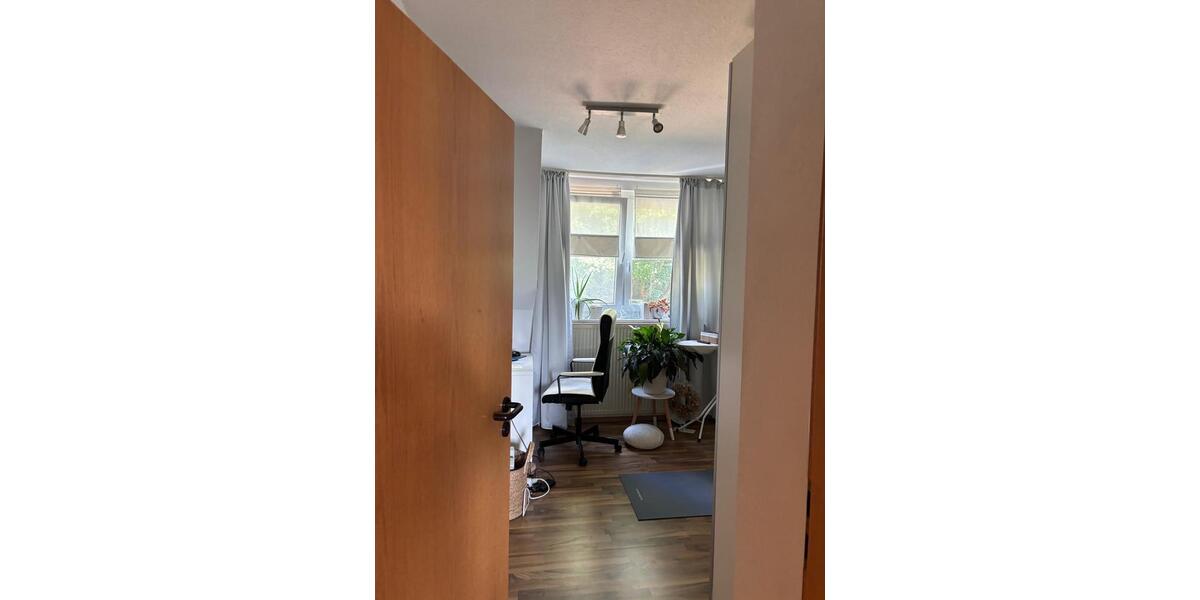 Reihenhaus im Grünen Klima Kamin neue Heizung 3 zimmer