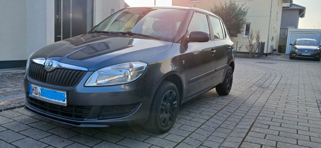 Skoda Fabia 118.600 km 4.750 &euro; Oftersheim 68723