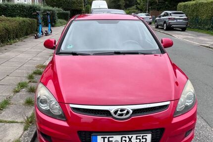Hyundai i30 212.000 km 2.900 &euro; Hamburg 22143