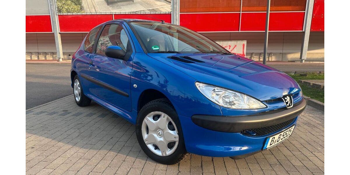 Peugeot 206 96.000 km 3.490 &euro; Berlin 10315