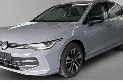 VW Golf 1.052 km 28.880 € Traunstein 83278