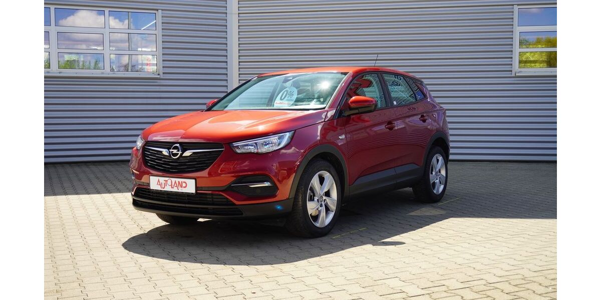 Opel Grandland (X) 23.712 km 17.990 &euro; Magdeburg 39118
