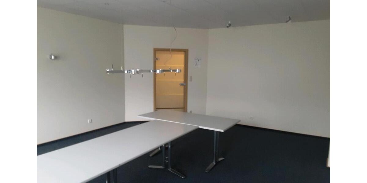Gewerbeobjekt Itzehoe - 11&euro; | Angebot:15162100