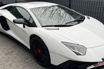 Lamborghini Aventador 9.000 km 550.000 &euro; Stutensee (Karlsruhe) 76297