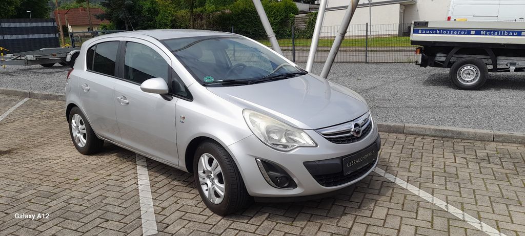 Opel Corsa 70.200 km 4.890 &euro; Hiddenhausen 32120