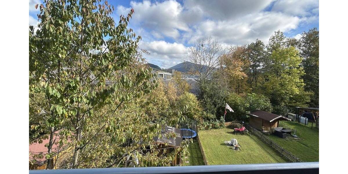 Etagenwohnung Hausham - 3 Zimmer, 65 m&sup2;, 298.000&euro; | Angebot:23982381