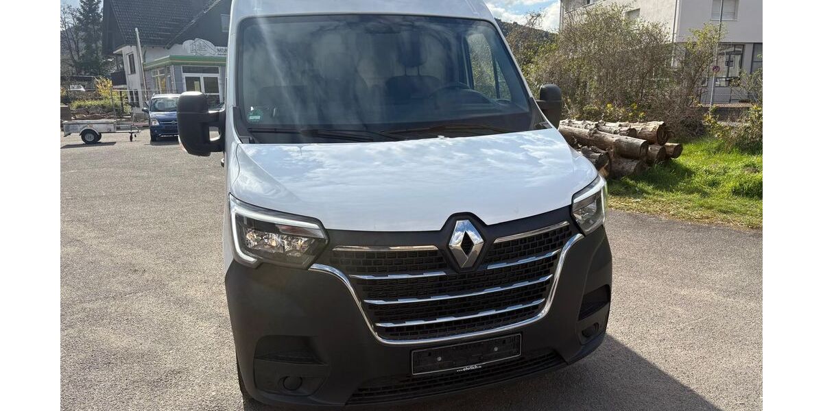 Renault Master 97.473 km 19.499 &euro; Freudenberg 97896