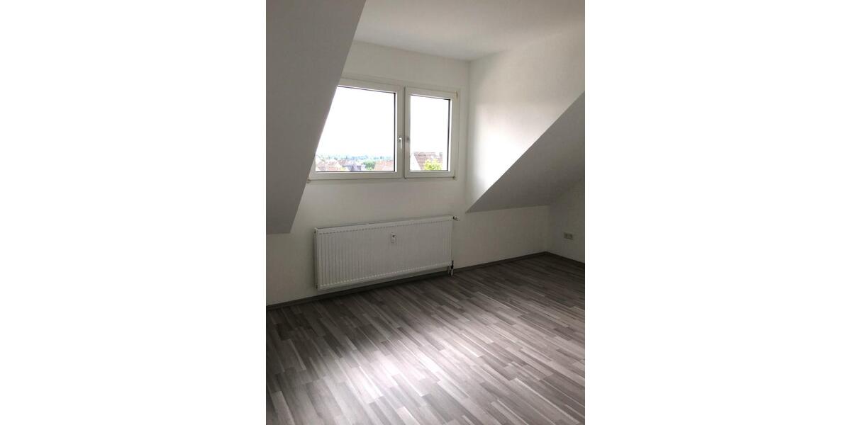 Dachgeschoßwohnung Solingen Burg - 2 Zimmer, 51 m&sup2;, 470&euro; | Angebot:25020322