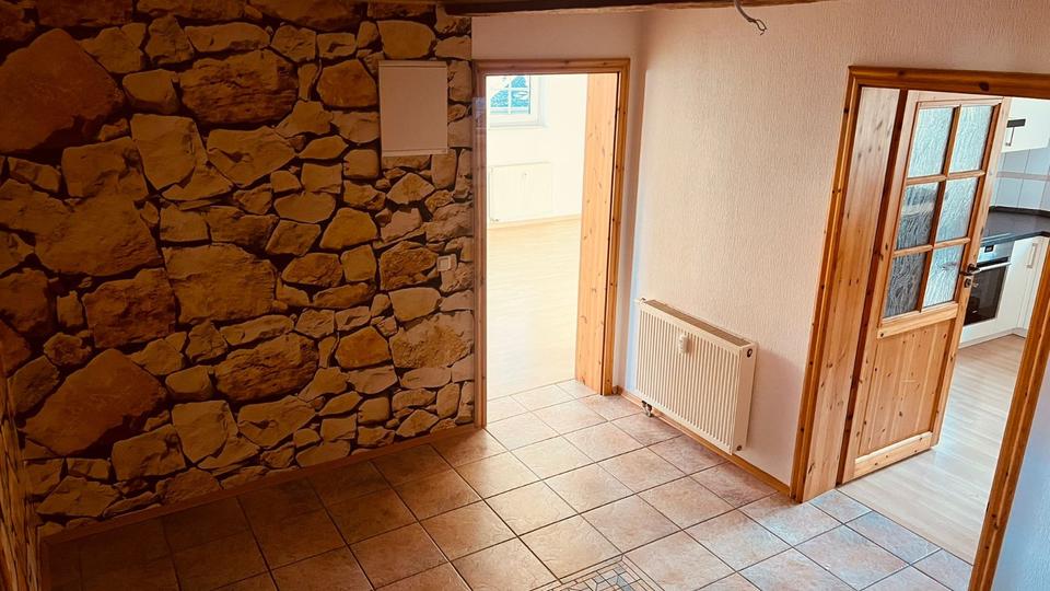 Maisonettenwohnung Dermbach - 4 Zimmer, 120 m&sup2;, 840&euro; | Angebot:24379713