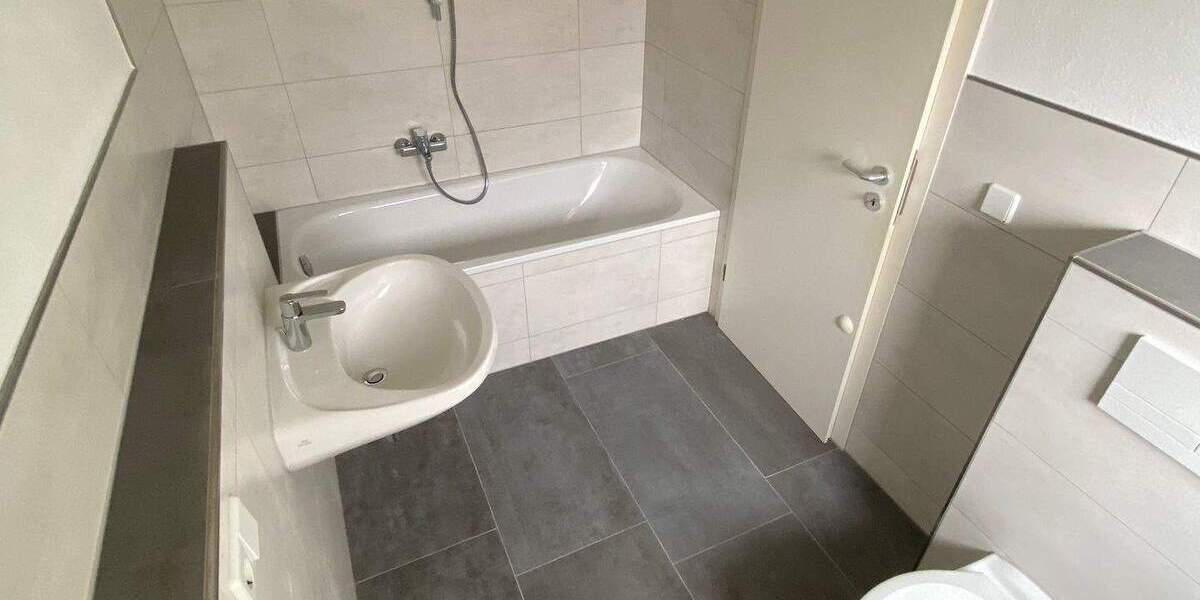 Zimmer Magdeburg Cracau - 3 Zimmer, 75 m&sup2;, 960&euro; | Angebot:25689621