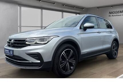 VW Tiguan 33.827 km 28.690 &euro; Salzkotten 33154