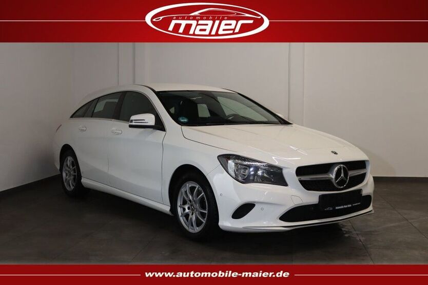 CLA 220 Shooting Brake