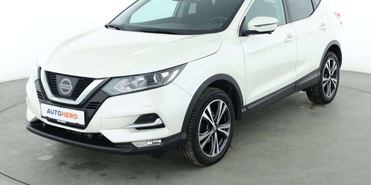 Nissan Qashqai 108.284 km 15.620 &euro; Neufahrn 85375