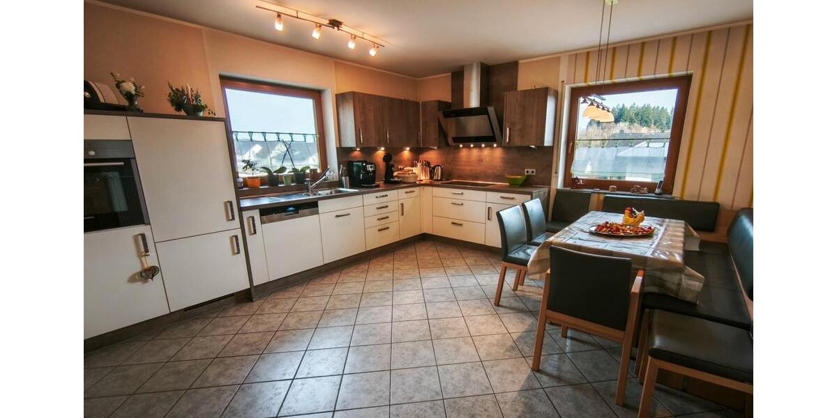 Mehrfamilienhaus, Wohnhaus Mehren - 8 Zimmer, 258 m&sup2;, 529.000&euro; | Angebot:26993396