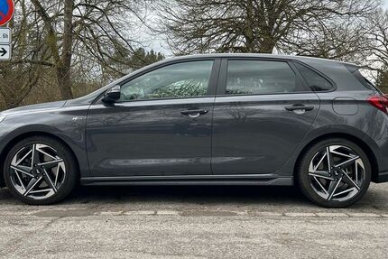 Hyundai i30 19.000 km 22.200 &euro; Wasserliesch 54332