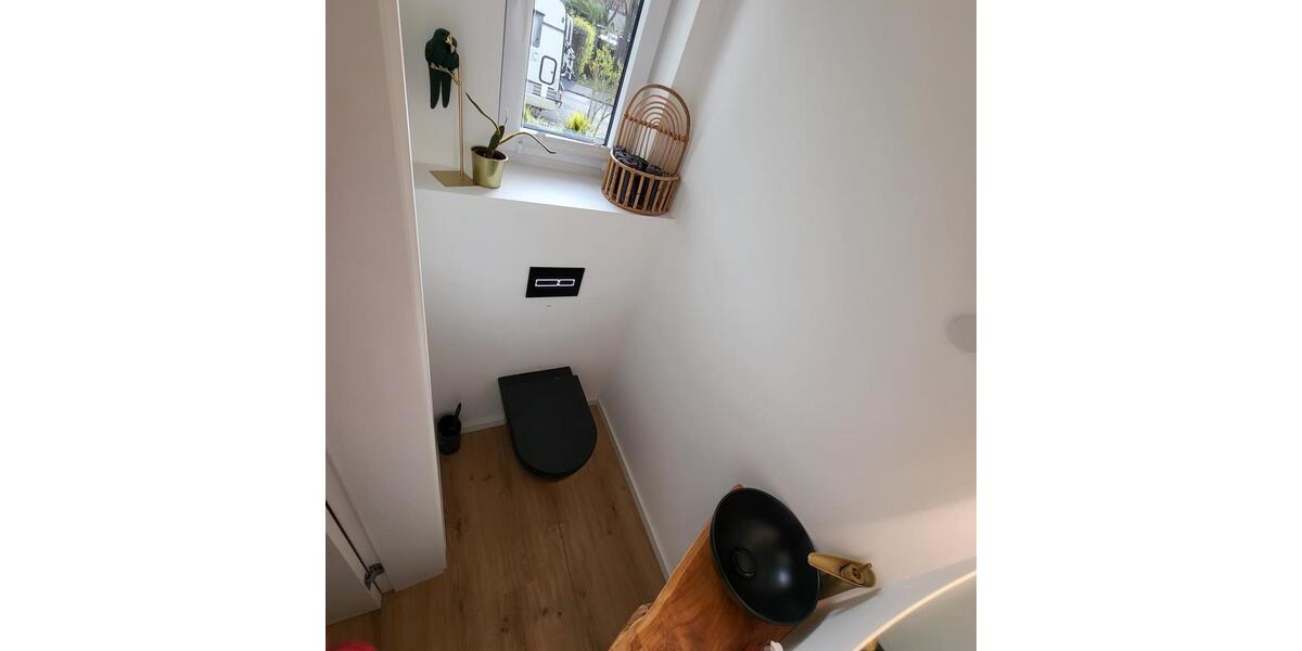 Einfamilienhaus Bonn Beuel-Mitte - 3.5 Zimmer, 130 m&sup2;, 2.700&euro; | Angebot:26397463