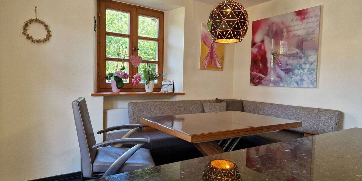 Einfamilienhaus Deggendorf / Mietraching Mietraching - 7 Zimmer, 275 m&sup2;, 936.000&euro; | Angebot:25670720