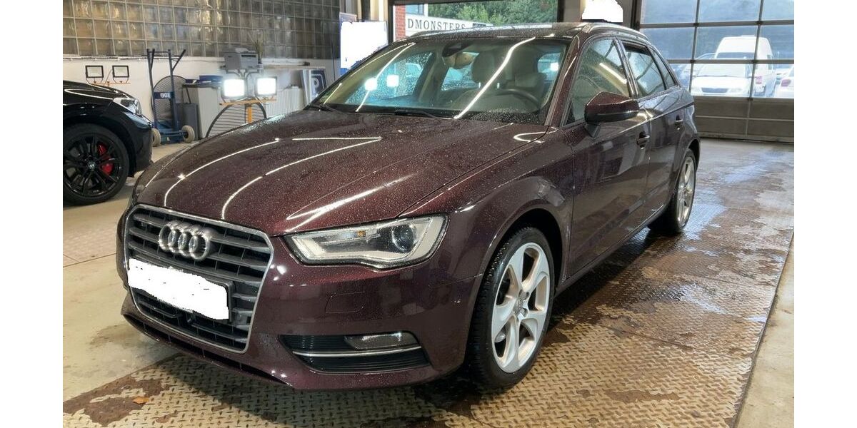 Audi A3 142.000 km 12.490 &euro; Salzgitter 38226