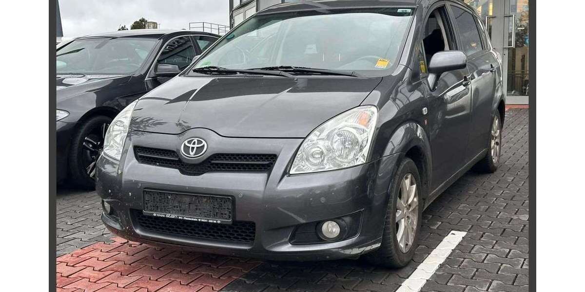 Toyota Corolla Verso 188.861 km 5.990 &euro; Mainz 55128