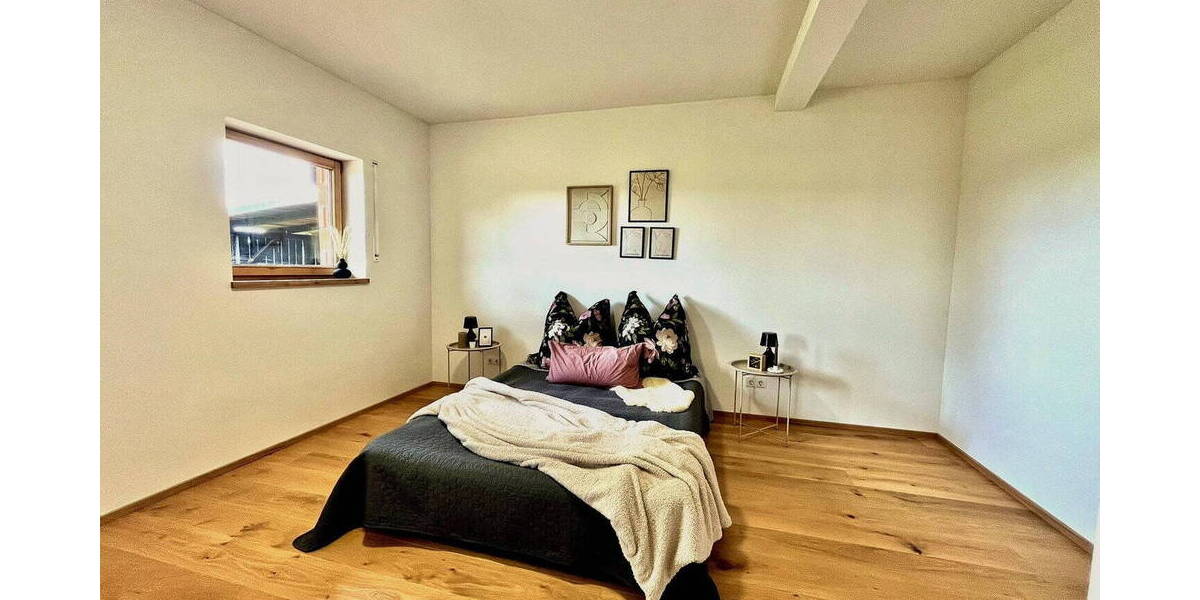 Etagenwohnung Essenbach Unterahrain - 4 Zimmer, 115 m&sup2;, 389.000&euro; | Angebot:26229017
