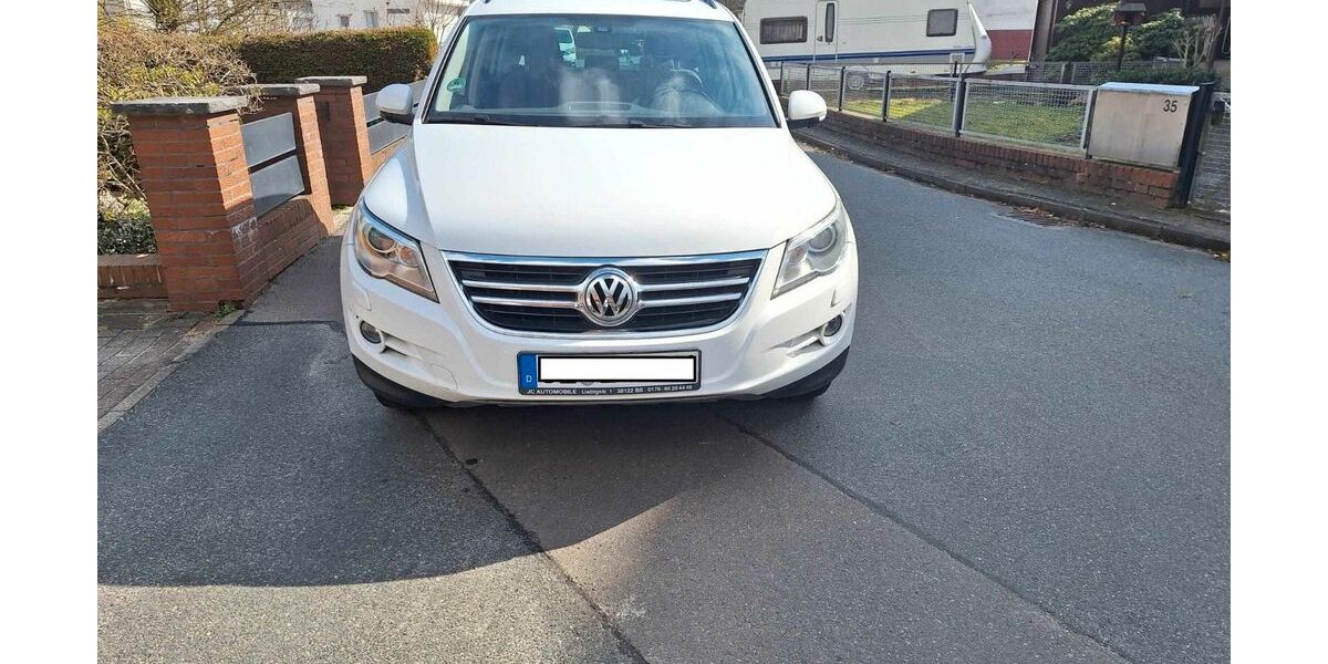 VW Tiguan 208.000 km 4.900 &euro; Hambühren 29313