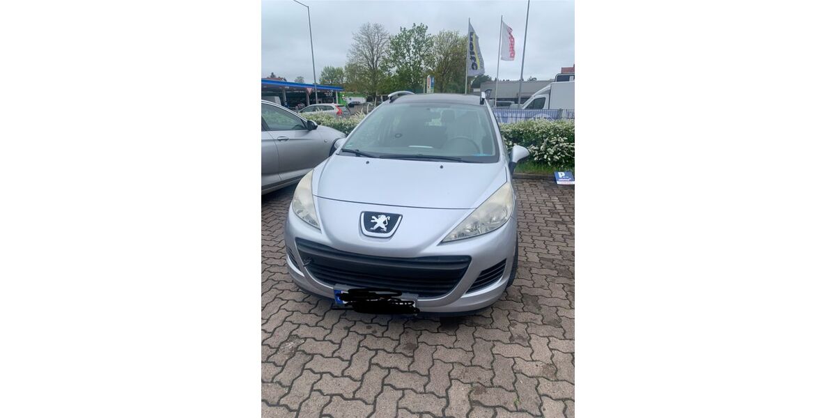 Peugeot 207 114.241 km 1.300 &euro; Erfurt 99099
