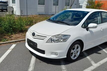 Toyota Auris 120.000 km 5.990 &euro; Nürnberg, Mittelfranken 90431