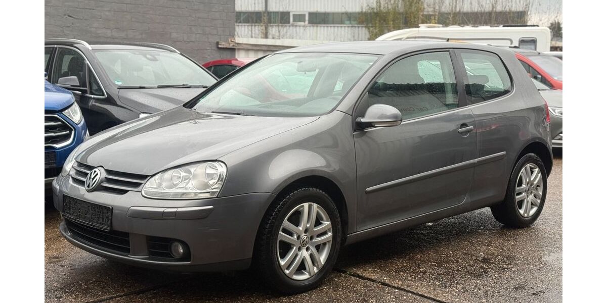 VW Golf 240.000 km 2.550 &euro; Pulheim 50259