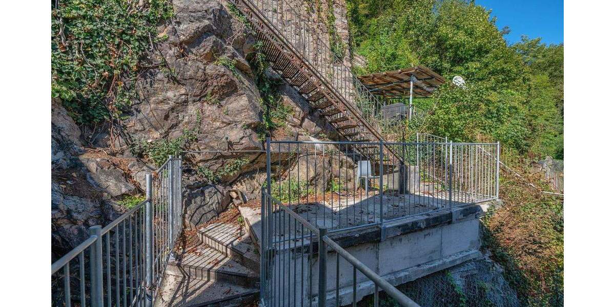 Etagenwohnung Passau Altstadt - 5 Zimmer, 110 m&sup2;, 340.000&euro; | Angebot:25777766