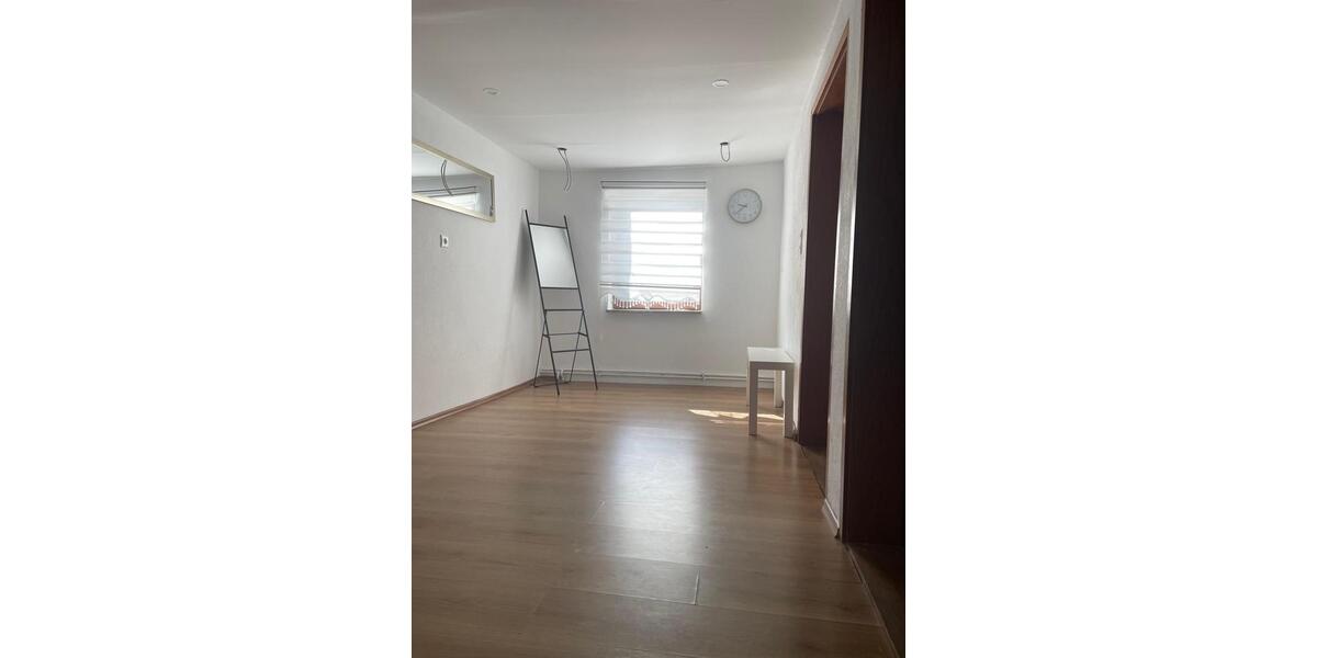 Einfamilienhaus Giesen - 5 Zimmer, 145 m&sup2;, 199.999&euro; | Angebot:26501433