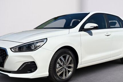 Hyundai i30 92.100 km 13.490 &euro; Wolfhagen 34466
