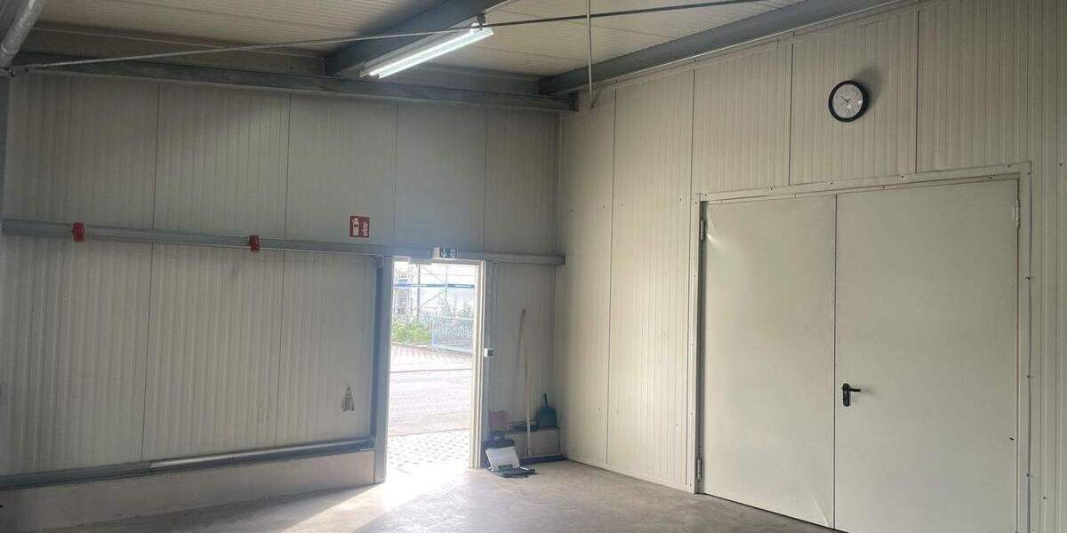 Flexibel, Geräumig, und Optimal gelegen! LagerProduktionshalle in verkehrsgünstiger Lage von Vellmar zimmer