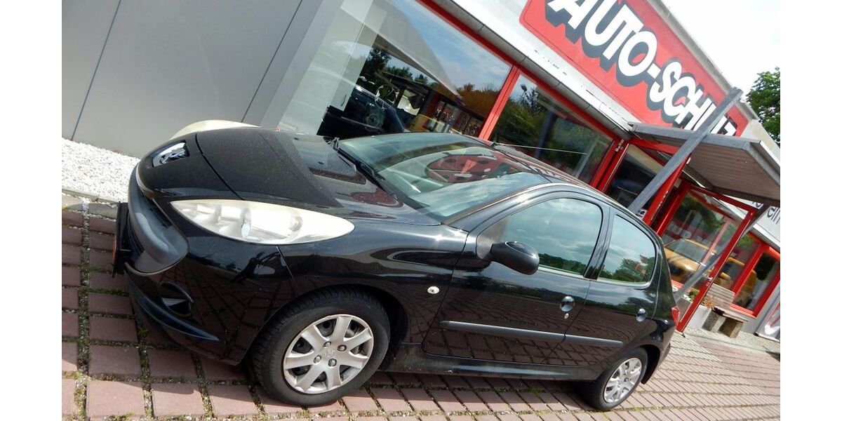 Peugeot 206 200.000 km 690 &euro; Pirna/ Dresden 01796