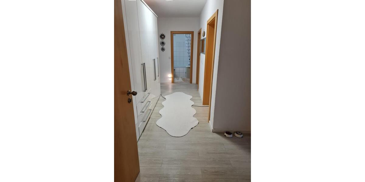 3-Zimmer-Wohnung (68,50 qm reine Wohnfläche), 83278 Traunstein 3 zimmer